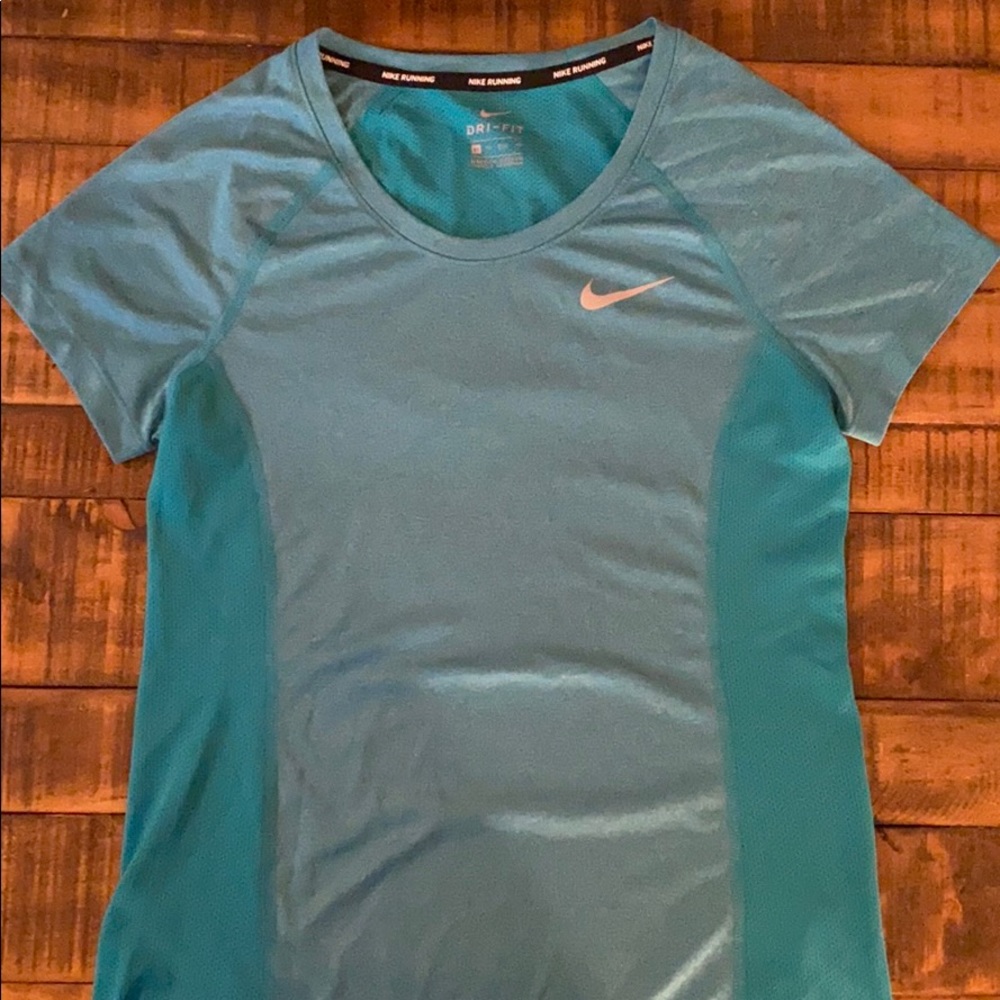 NIKE Dri-Fit Running Shirt
